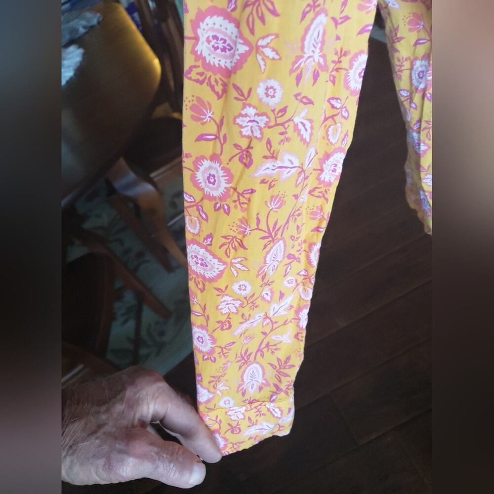 Talbots Floral Yellow Women's button‎ up, long sleeve shirt Size XL - Picture 2 of 6